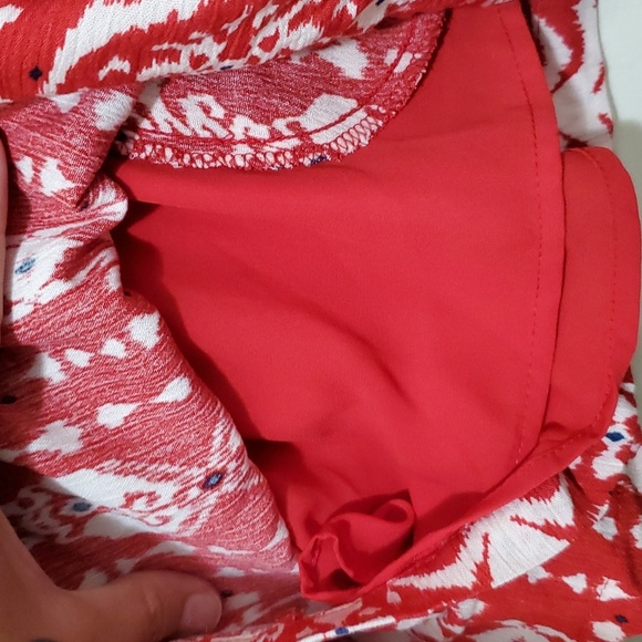 Knox Rose Dress Shorts - Picture 2 of 4